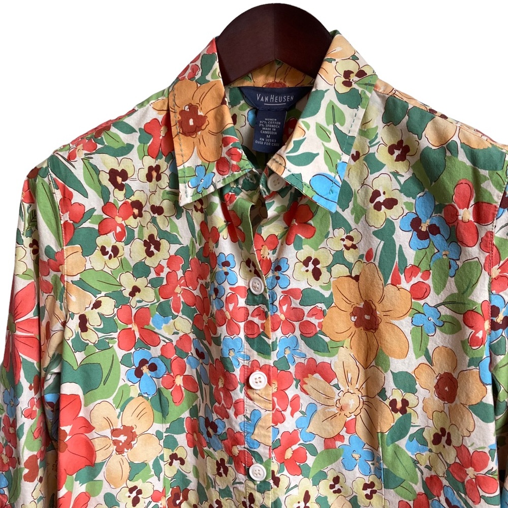 Retro Van Heusen Floral Top M